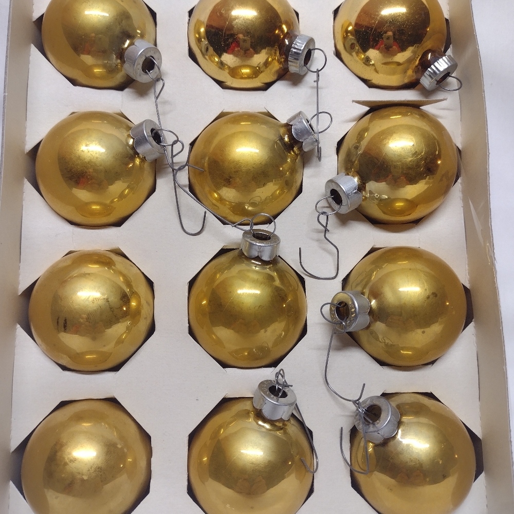 Vintage Christmas ornaments - Picture 6 of 6